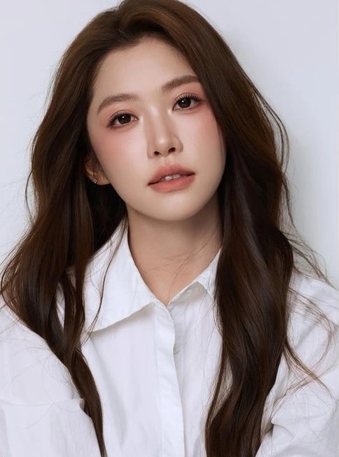 Yi Fei